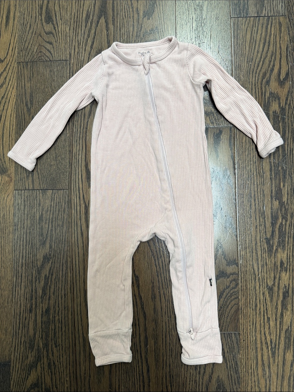 Kyte BABY Light Pink Ribbed Zipper One-Piece